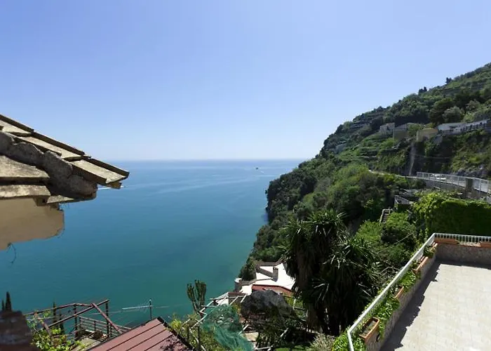 Bed and Breakfast La Lanterna Cetara